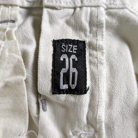 LA MARTINA Women's Straight Leg Jeans Size 26 White NWOT - Picture 6 of 7